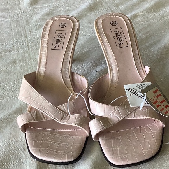 2 pair Basic Editions Crocodile Embossed 2” Heel Strappy Sandals in Pink/Black - Picture 4 of 11